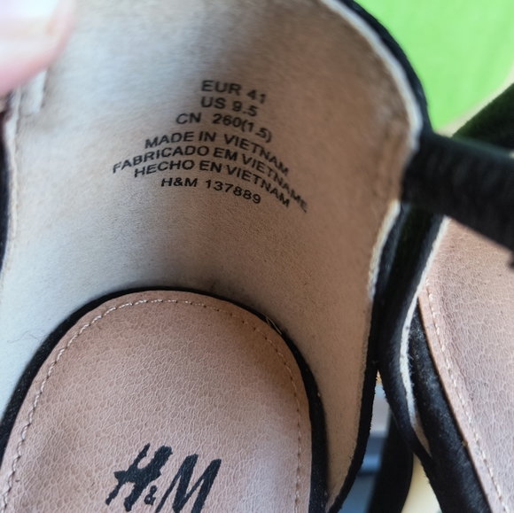 H&M Shoes - Heels shoes